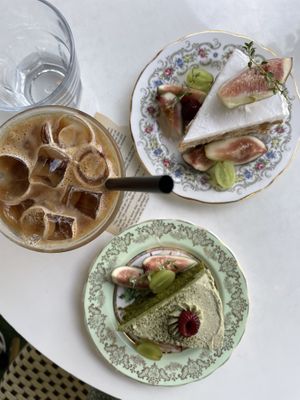 Iced latte, fig and matcha cake  at Ma Pause in Seoul