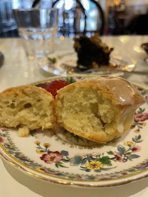 Lemon glazed   at Ma Pause in Seoul