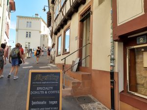 Exterior in alley at Mystifry in Basel