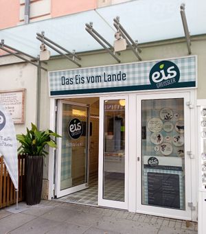  at Eis Greissler in Wiener Neustadt