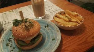 Quarterpounder with vegan cheese and fried at Falla - Maybe closed in Lodz