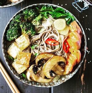 stir fry bowl at SaporiBio in Lugano