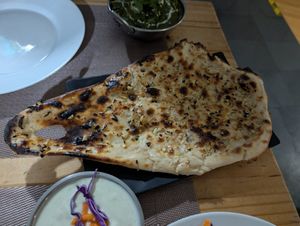 Naan at Everest Comida Hindu in Iquique