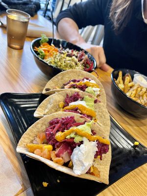 Fast Tacos, Salad, Fries  #Veganuary at Copper Branch in Vancouver