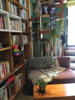 Books n a sofa at Feminism Book Cafe Doing in Seoul