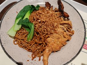 Hakka Pan Mee
The chicken is those ice cream stick drumstick kind, but dewp fried with coating which is special and nice. at VegTalk in Genting Highlands