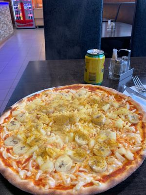 Banana pizza.  at Deli Italia Södermalm in Stockholm