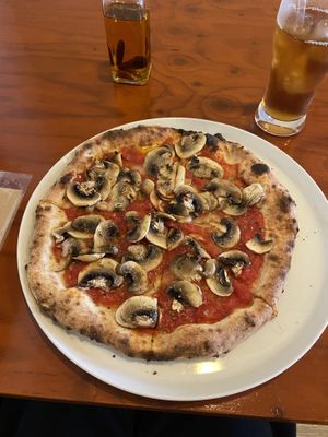 Mushroom pizzaa  at Parco Della Pace  in Hiroshima