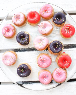 Mini doughnuts at Leipomo Wivi's in Turku