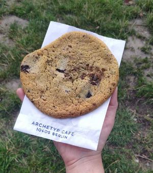 vegan chocolate-chip cookie at Archetyp in Berlin