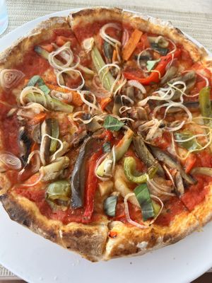 Pizza no cheese   at Domus Pompei in Lanzarote