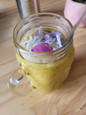 yummy smoothie, very filling! at INA Restaurante in Medellin