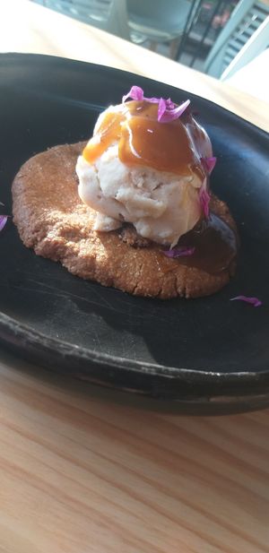 Al postre le dimos un 3/5⭐ at INA Restaurante in Medellin