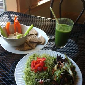 kelp noodles and hummus plate at Garden to Grill in Sacramento