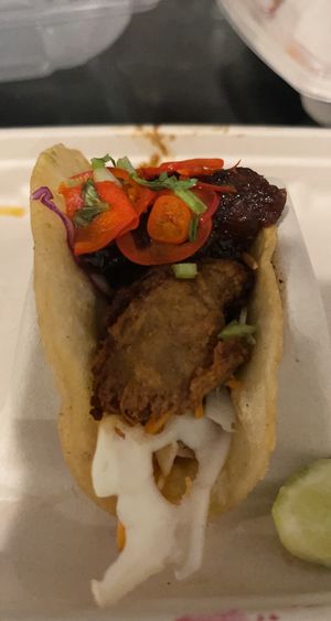 Chickn taco at Vandal in Newtown