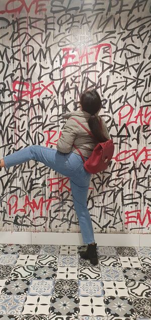 Wallpaper in bathroom at Vandal in Newtown