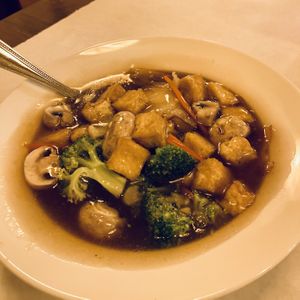 Rad Nar (yes there are flat noodles under the “gravy”)  at Chalerm Thai Bistro in Lakeport