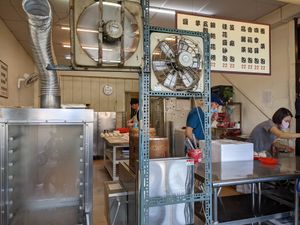 Storefront at ShàngHǎi Bāo Zǐ 上海包子素食點心 in Taipei