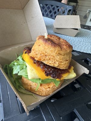 Hot Lil Biscuit  at Peach and Pine in St James