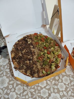 Mix cogumelos / Brócolis com alho at Fit de Fato Pizzaria in Rio De Janeiro