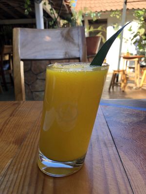 Mango Juice at Lodeli - Maybe closed in Mazunte