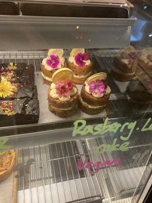 Brownie and cake are vegan😄 at Little Sister Café in Auckland