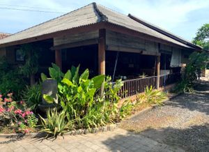 store exterior  at Hare Krisna in Denpasar
