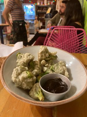 Teriyaki broccoli at Madreselva in Bogota