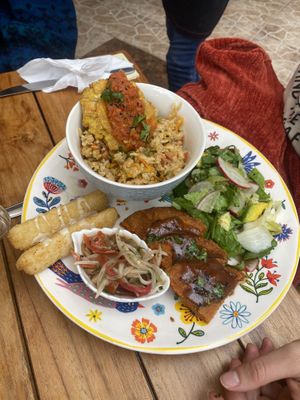 Salmon y cosas   at Madreselva in Bogota