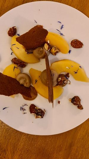  at Dis Leur in Bordeaux