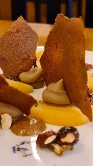  at Dis Leur in Bordeaux