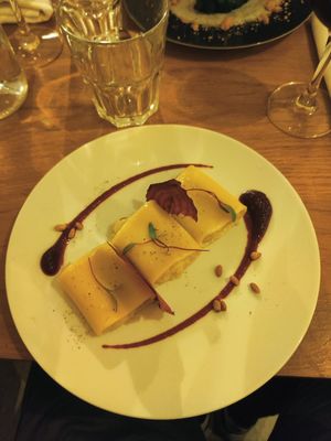  at Dis Leur in Bordeaux