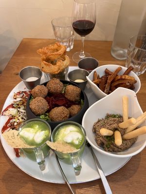 Sharing tapas platter for 2 (32 euros)  at Dis Leur in Bordeaux