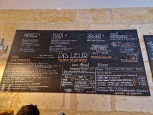  at Dis Leur in Bordeaux