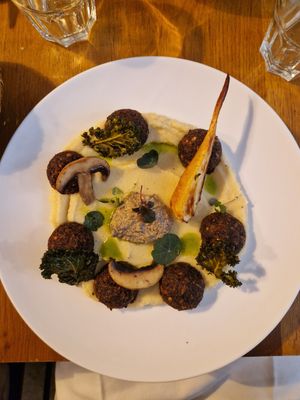  at Dis Leur in Bordeaux