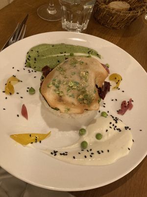 A Japanese inspired sushi dish with sushi flavoured rice, beetroot and pea with a wasabi cream   at Dis Leur in Bordeaux