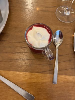   at Dis Leur in Bordeaux