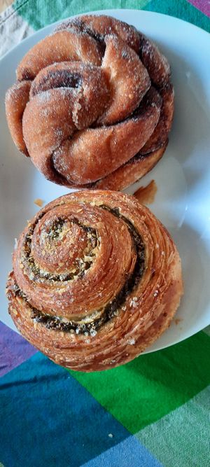  at Honeytrap Bakery in Glasgow