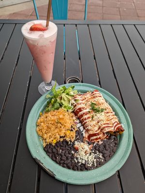 enchalada plate + "drunk in love" cocktail at Tacotarian - Downtown LV in Las Vegas