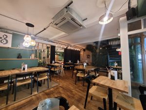 Shrub Inside at Shrub in Chester