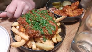 Lambless chips at Shrub in Chester