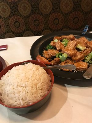 sesame tofu with rice at Alice's Mandarin Taste in Sharon