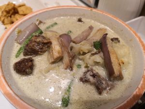 Green curry at Red Apple Veggie Cafe 红苹果素食 - Fortune Centre in Central Singapore