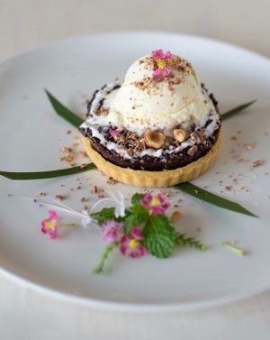 raw chocolate pie at Akasha in Tegallalang