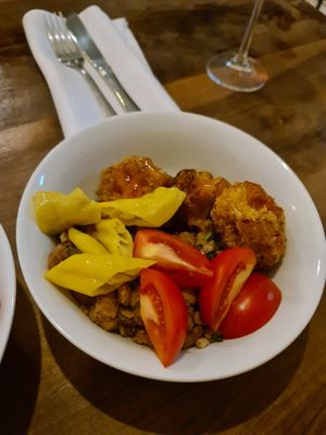 Cauliflower wings with lobio at Living Vino @ So Lucky Bar in Tbilisi