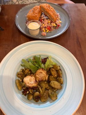  at Living Vino @ So Lucky Bar in Tbilisi