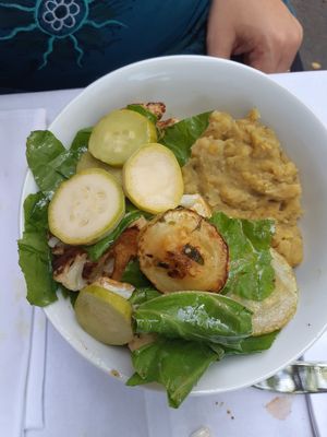 French lentil bowl at Living Vino @ So Lucky Bar in Tbilisi