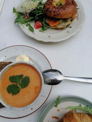Soup, bagel and "cheese" croissant at CLO in Antwerpen