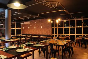 Já Se Comia Restaurante & Lounge Bar at Já Se Comia Restaurante & Lounge Bar in Santa Comba Dao