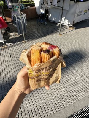 Tried multiple different fillings!   at Churros El Topo in Buenos Aires